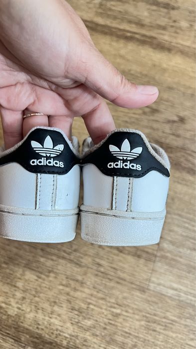 Adidas superstar кросівки, кеди