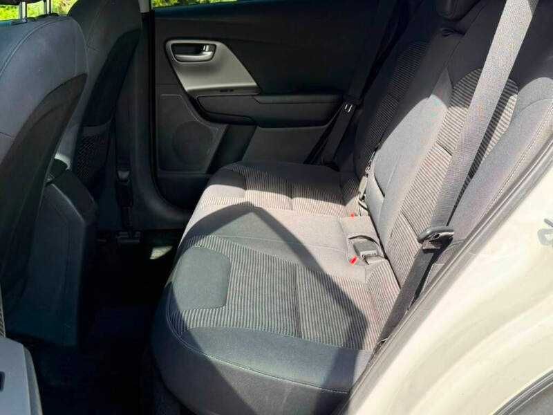 2019 Kia Niro LX