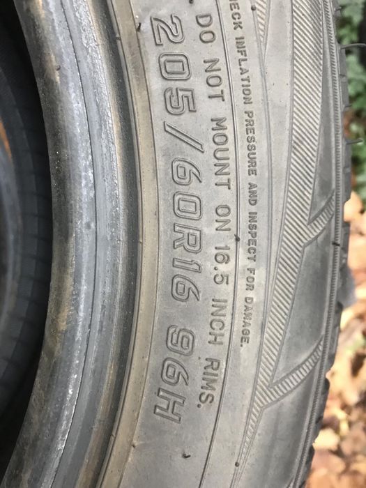 Falken 205/60r16 пара зима резина шини б/у склад