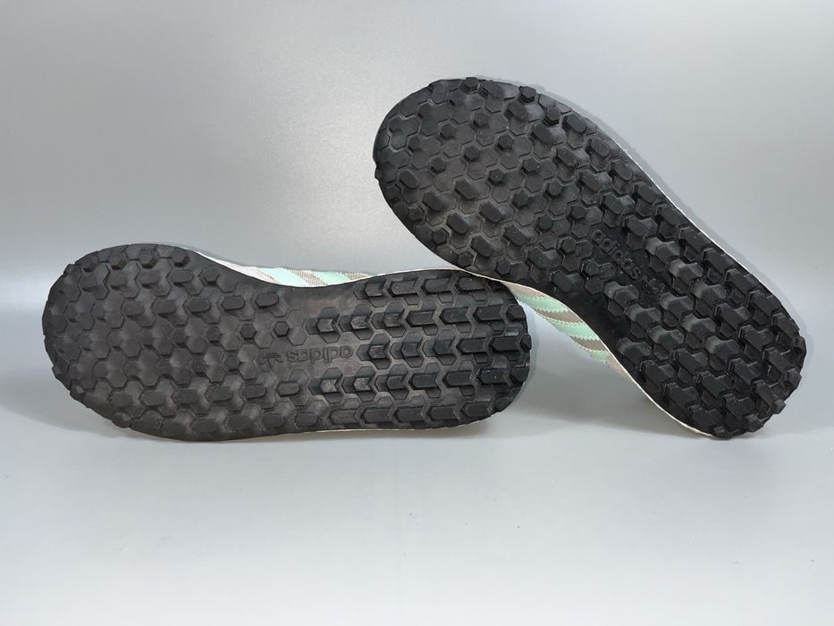 Кросівки Adidas Forest Grove 40 розмір (по стельке 25.5 см)