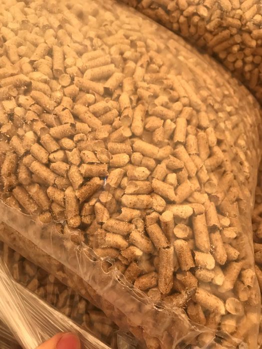 Pellet sosna buk wysoka kaloryczność klasa A1 dowóz z rozładunkiem