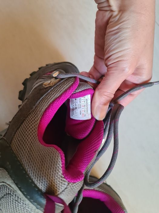 Buty dziewczęce Nort FACE rozm 37
