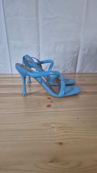 Sandały na szpilce Primark roz. 38