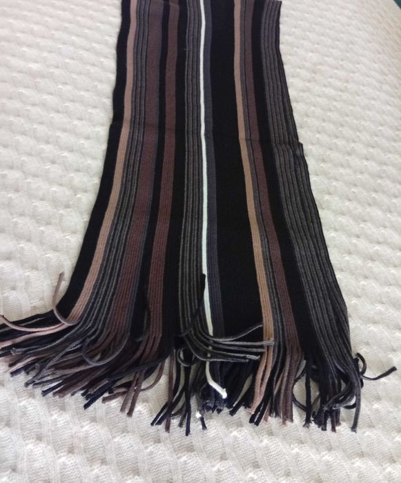 Cachecol riscas preto/castanhos/ beje/ branco