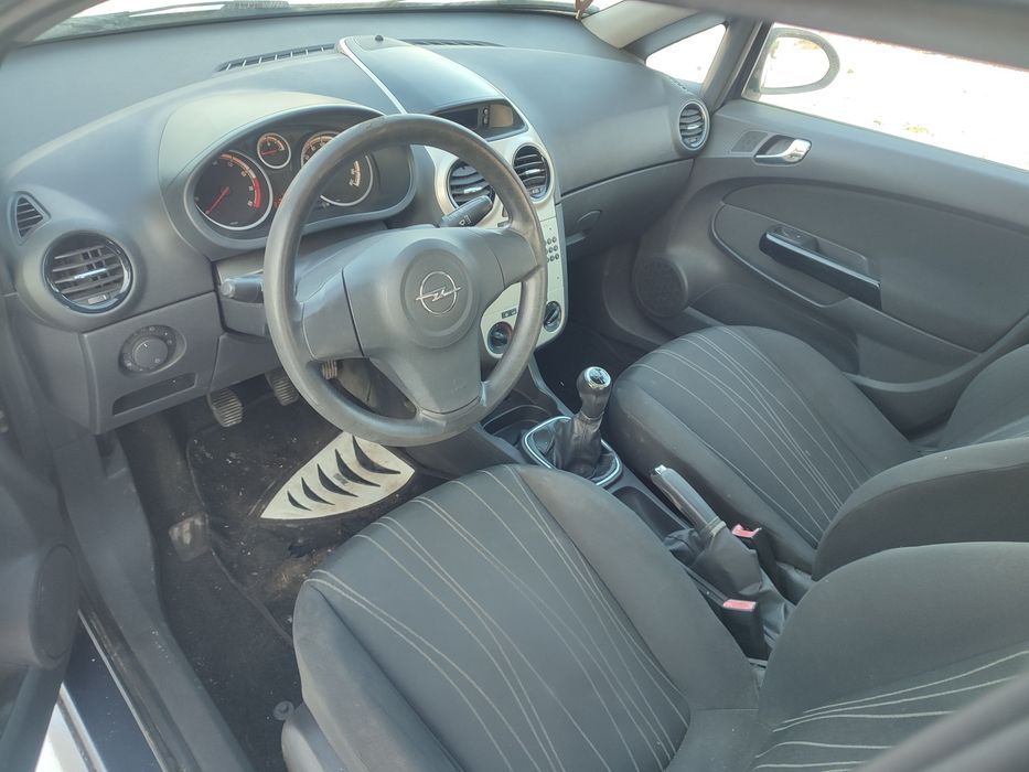 Opel Corsa D 1.2 benzyna 5 drzwi wymogi SCT