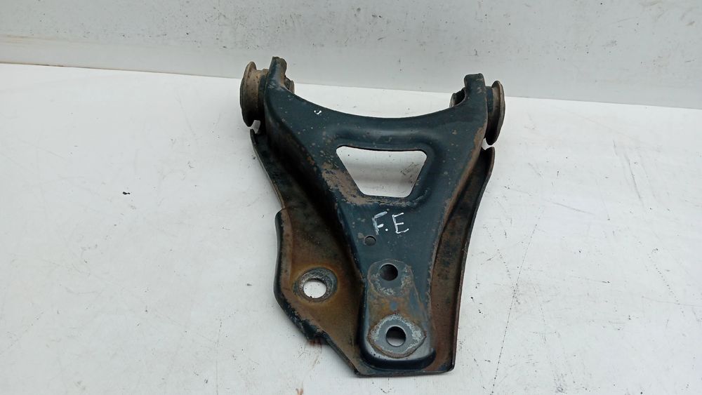 Braço de suspensão frente esquerdo RENAULT Clio II (BB0/1/2_, CB0/1/2_