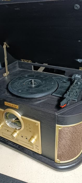 Музичний центр TecHNAXX