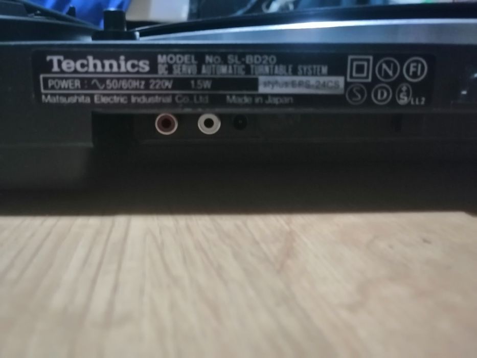 Gramofon technics sl bd 20
