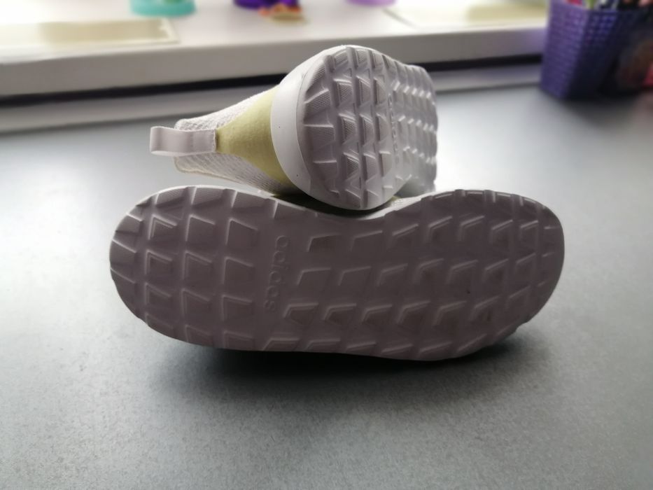 Кросівки  adidas