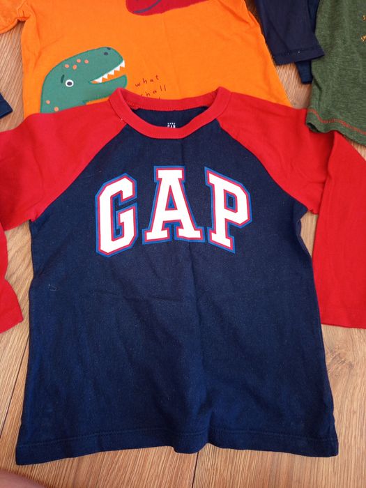 Bluzki chłopięce 98/104 Gap Tu H&m George 4 sztuki
