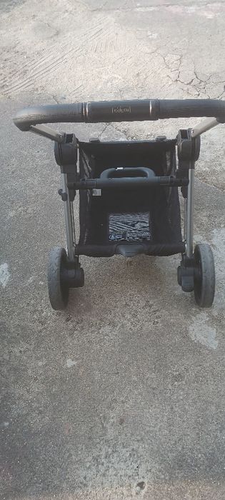 Vendo carrinho de bebé