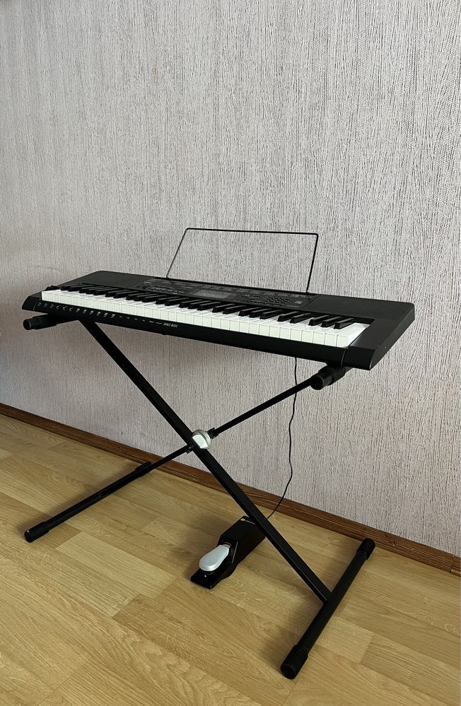 Продам синтезатор Casio CTK 3500+ стійка+педаль+пюпітр+блок живлення ...