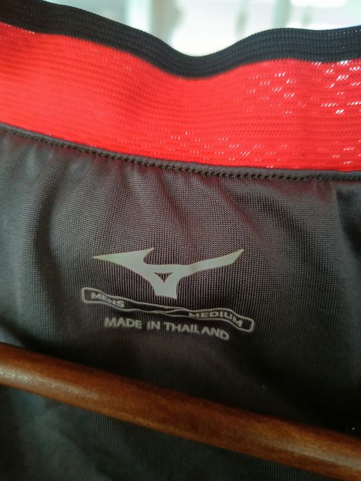 Mizuno profesjonalne krótkie spodenki sportowe do biegania rozmiar S