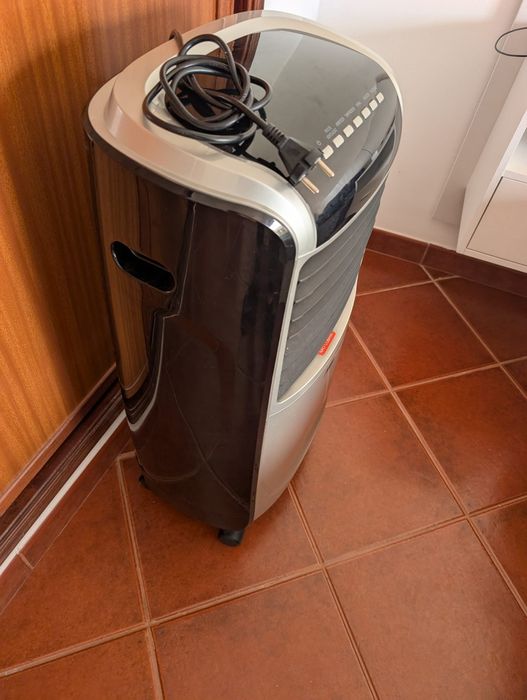 Climatizador portátil da marca MEI