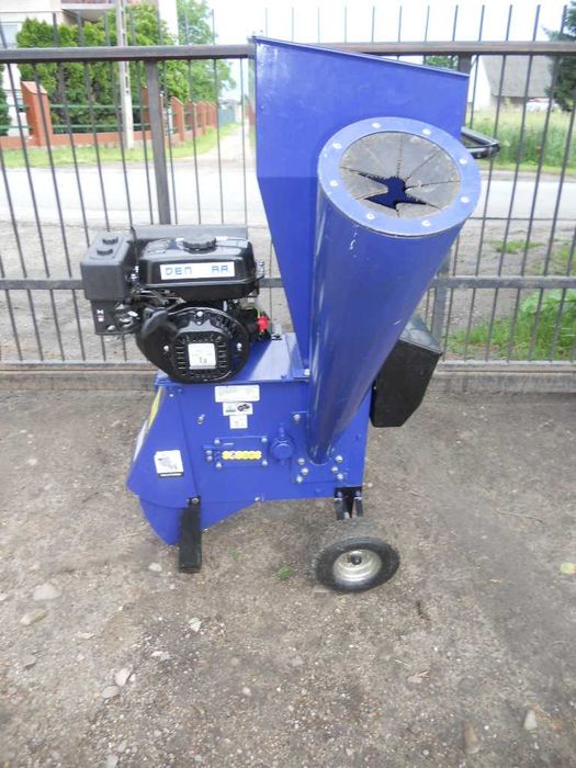 Rębak do Gałęzi / Rozdrabniacz Spalinowy Mobilny Nowy ze Skandynawii