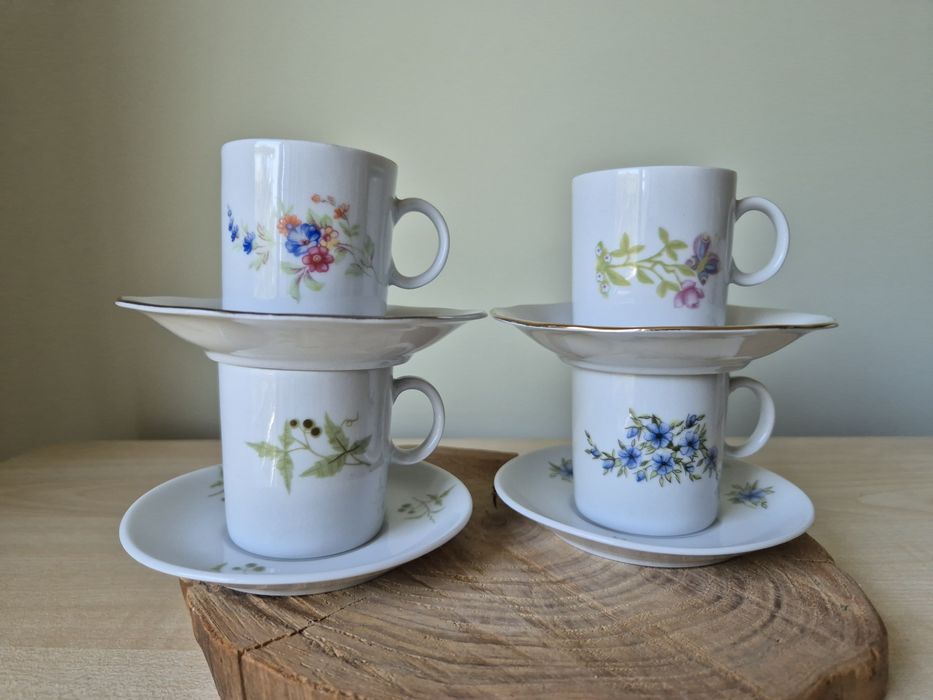 4 kubeczki do kawy z talerzykami porcelana Karolina