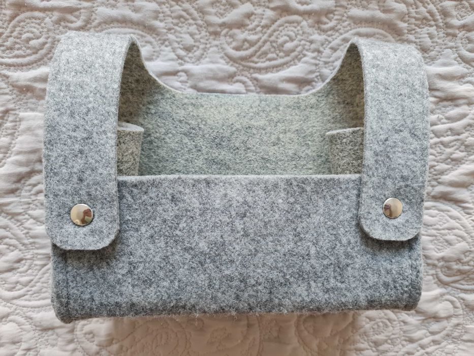 Torebka wisząca mini szara filc Nest meble Vox torba pojemnik filcowy