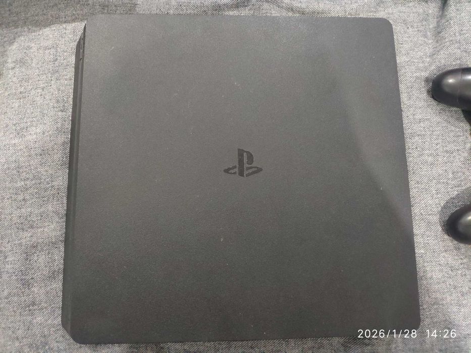 SONY Playstation 4 Slim 1T 2 comandos