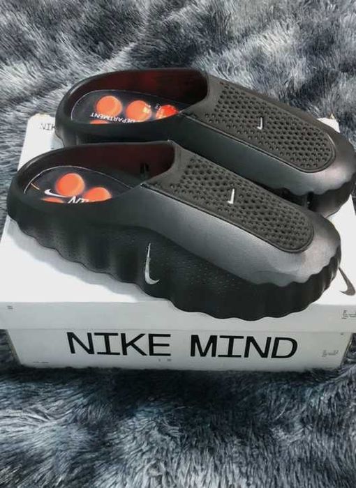 Nike Mind 001 Slide R.40