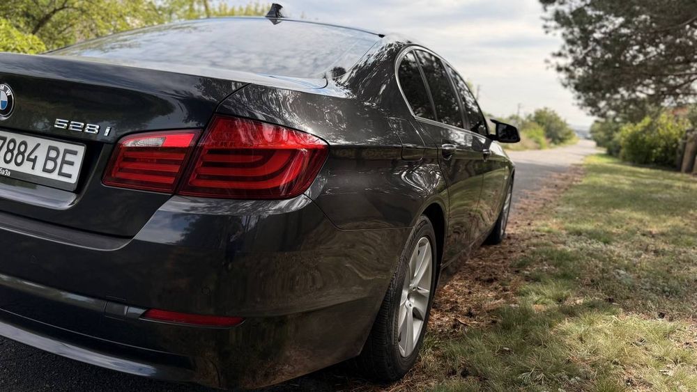 BMW 5 Series 2013 VIN WBAXH5C54DD111853 фото оголошення 4 з 8