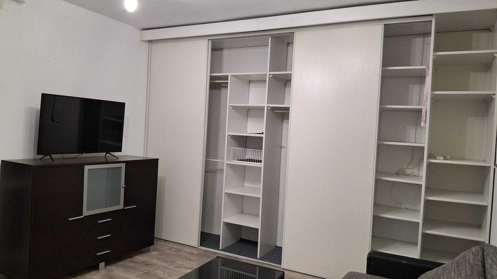 Mieszkanie na sprzedaż 40 metrów oś. Leśne Czerkaska piwnica balkon