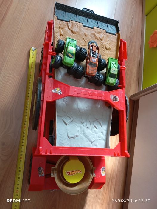 Carro/pista hot wheels
