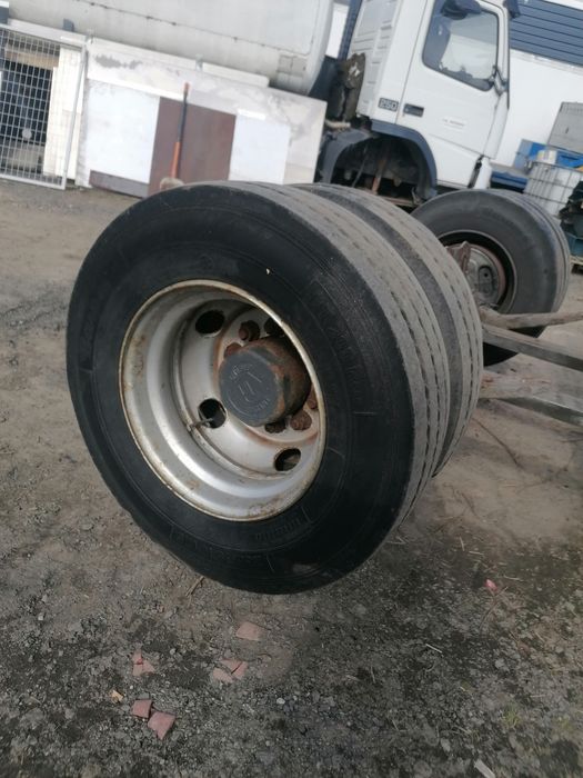 Sprzedam oś przyczepy