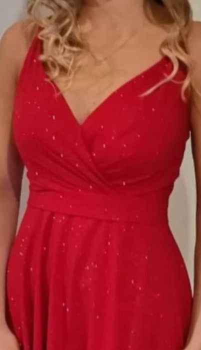 Sukienka czerwona brokat błyszczaca wesele studniówka