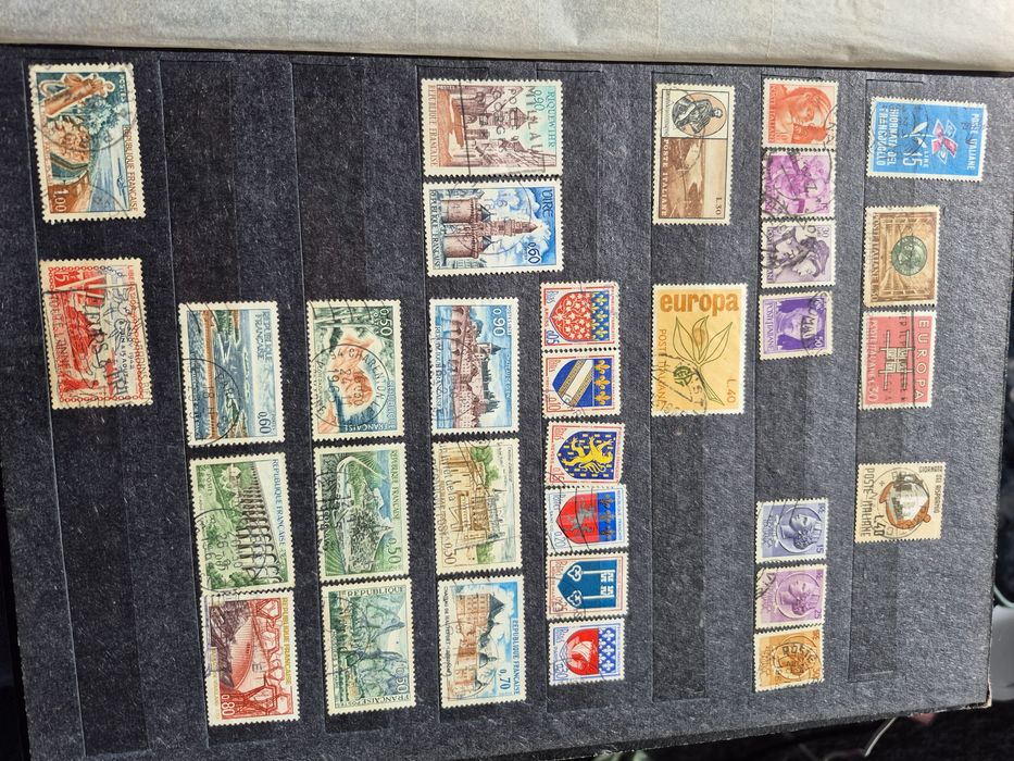 Duży Klaser Znaczków PRL i Świat – Rycerze, Kosmos, Sport, Fauna