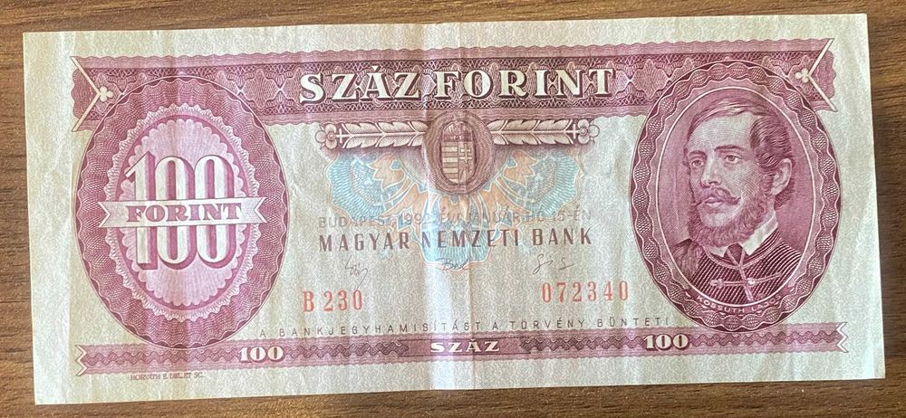 Nota antiga Hungria 100 Forint 1992 - Magyar Nemzeti Bank