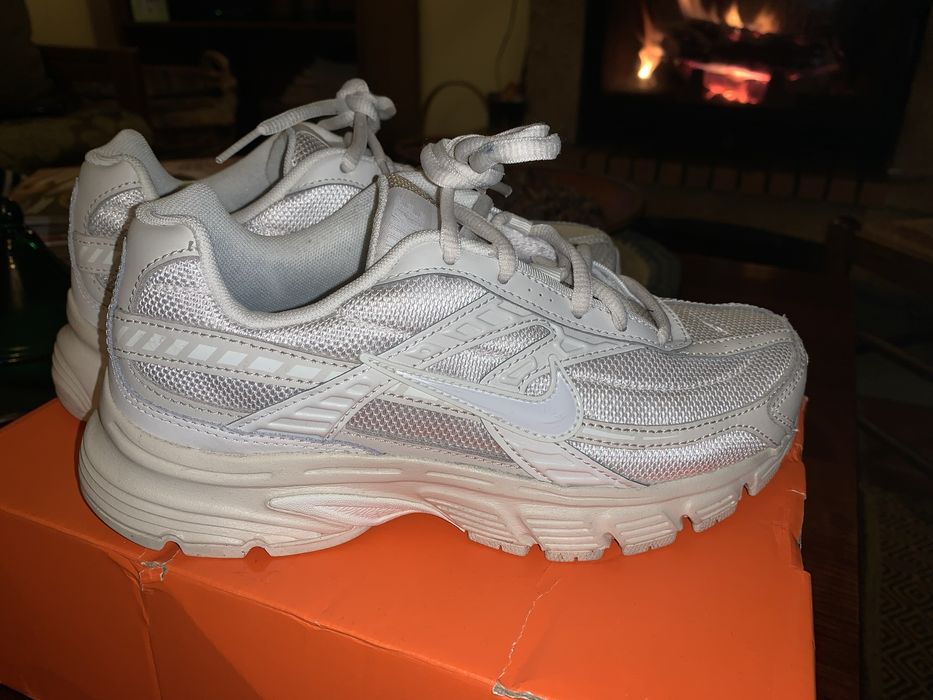 Nike Sportswear - Tamanho 36/5