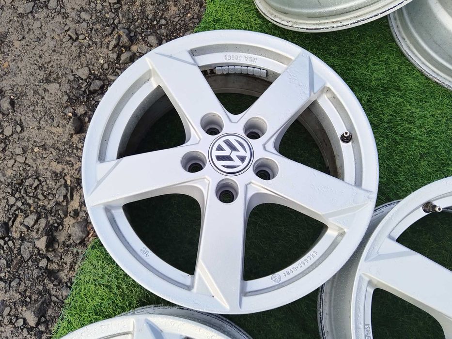[A2] ALUFELGI 16'' 5x112 VW Passat B5,B6,B7,B8,T-Roc,Tiguan,AUDI Q3,A4