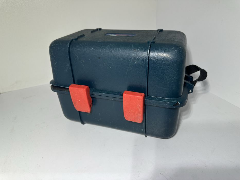 Оптичний нівелір Bosch gol 26 g professional в кейсі