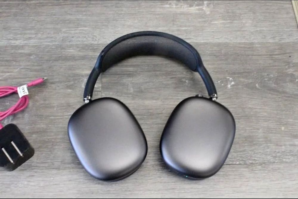 AirPods max preto