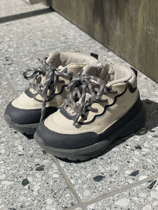 Черевики, кросівки zara