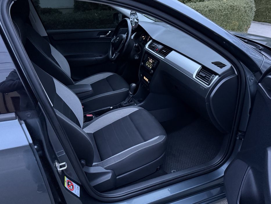 Skoda Rapid 2016 рік.