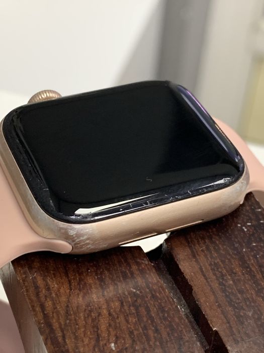 Оригінальні  apple watch series 6 40 mm rose gold