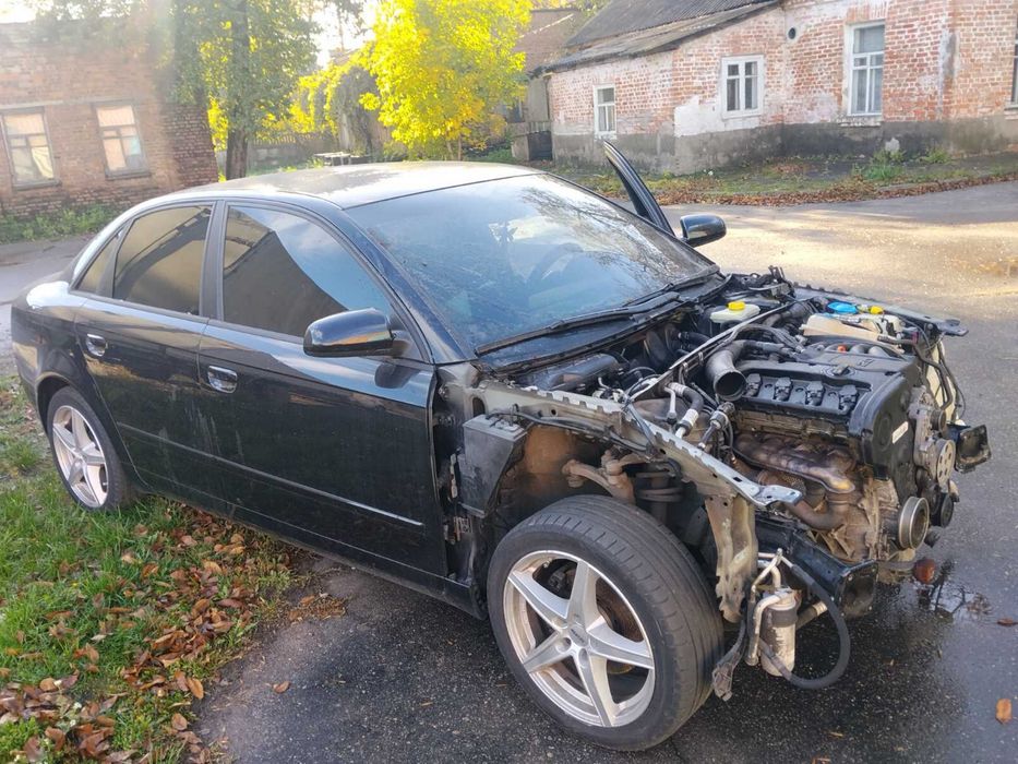 Audi a4 b7 2.0 після ДТП