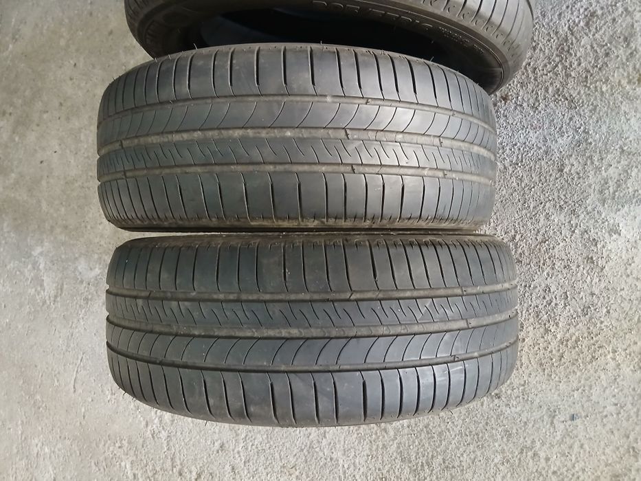 Pneus 205/55R16 Michelin