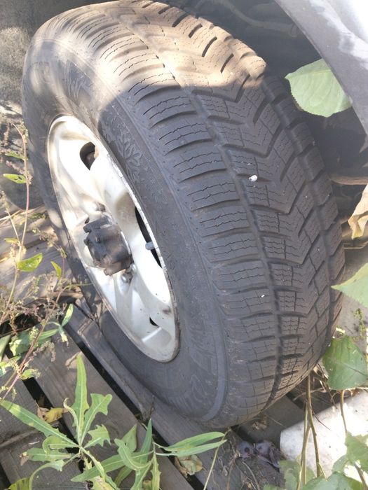 Продам машину KIA SPORTAGE 1