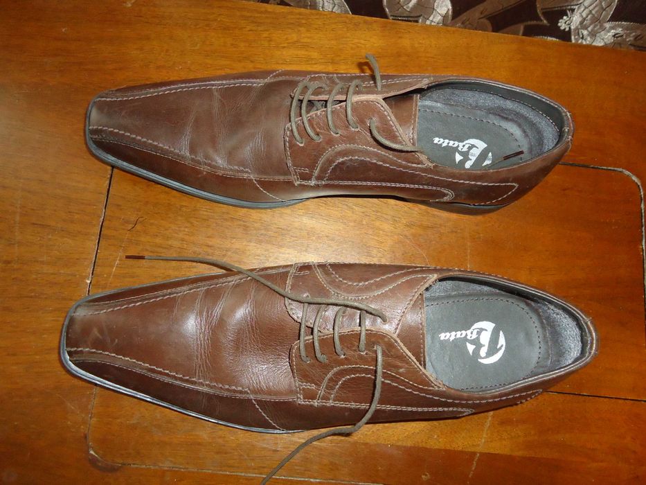 Классические, кожаные туфли Bata, размер 44(30,5).