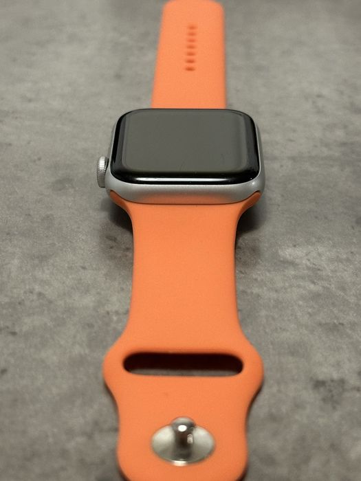 Apple watch SE 1 44mm LTE
