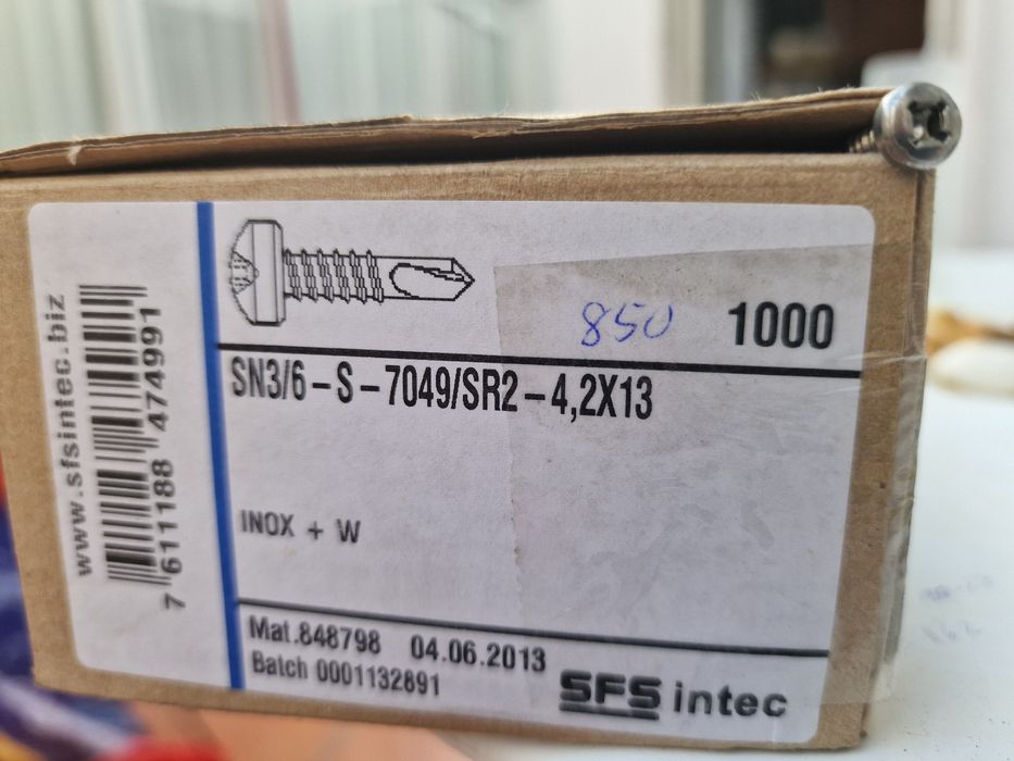 Parafusos inox autoperfurantes