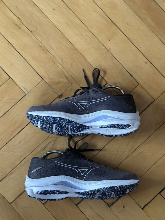 Кросівки для бігу Mizuno wave rider 25