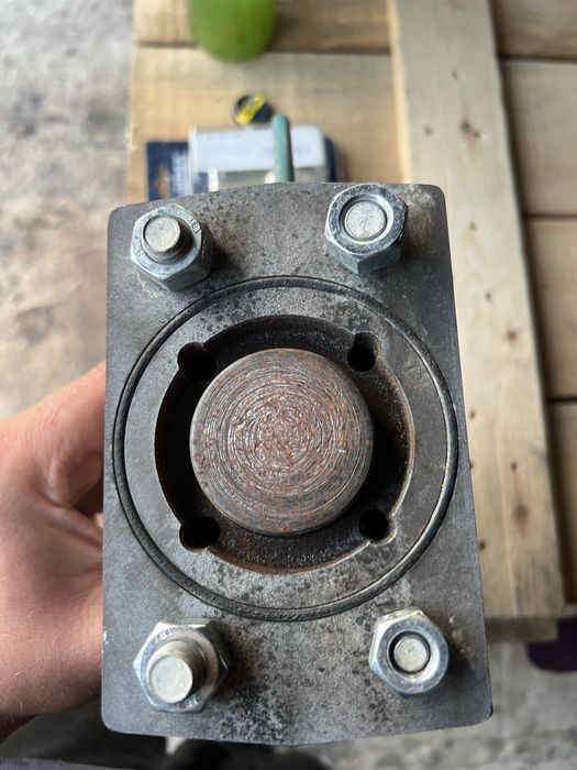 Impaktor pneumatyczny PKL 740 (150)