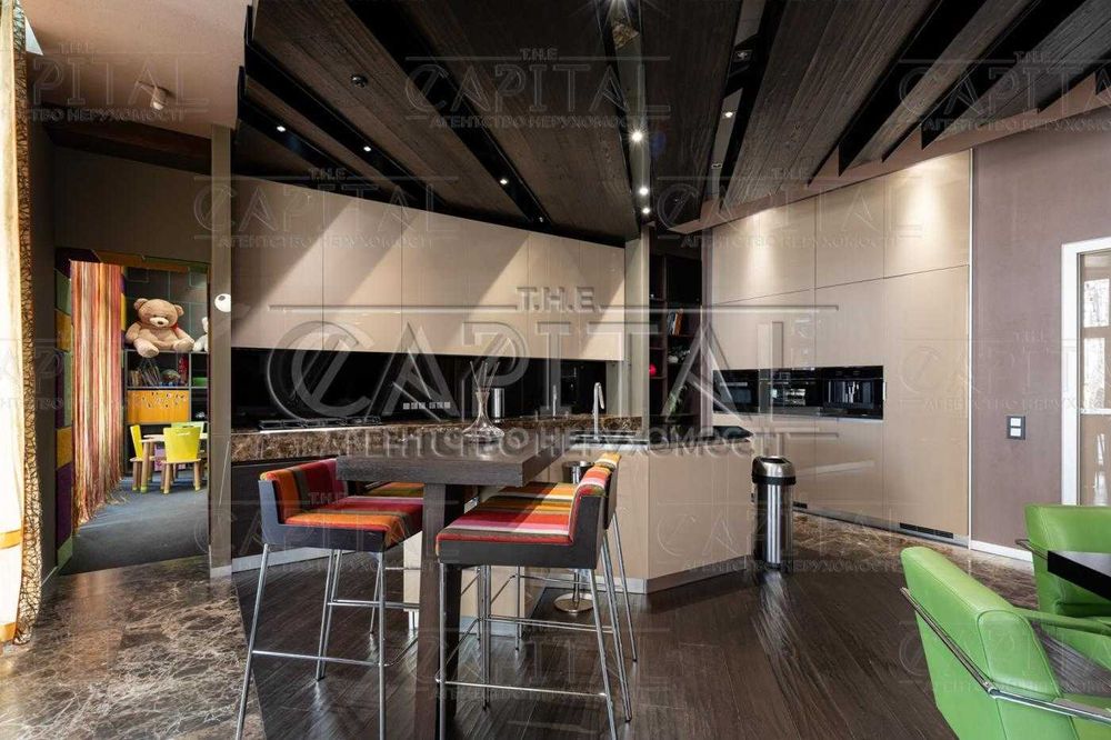 Продаж 5к   Будинку 700м2  вул. Лісова, Романків КМ Сонячна Долина