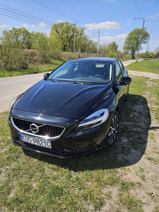 VOLVO V40 2020r  51 tyś km