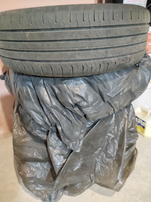 Автошини 215/60R17 літо
