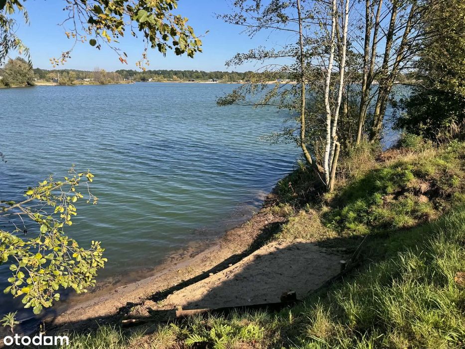Działka nad jeziorem z własną linią brzegową - Malerzowice Wielkie