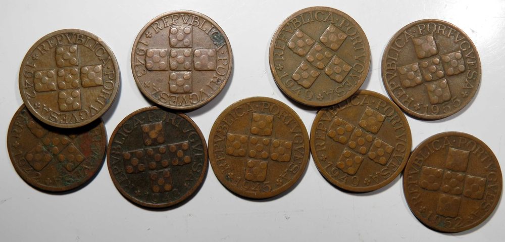 Moedas XX Centavos - 9 exemplares boas datas.